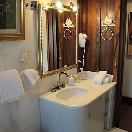 Couette-café Sbaraglia 4*